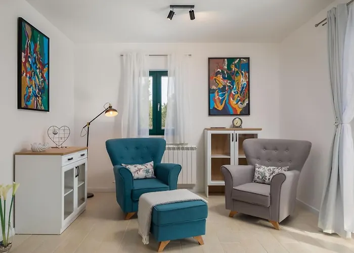 Tosic Estate - Villa, Vineyards And Winery