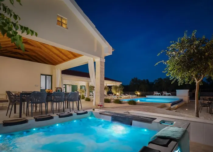 Tosic Estate - Villa, Vineyards And Winery * Razvode