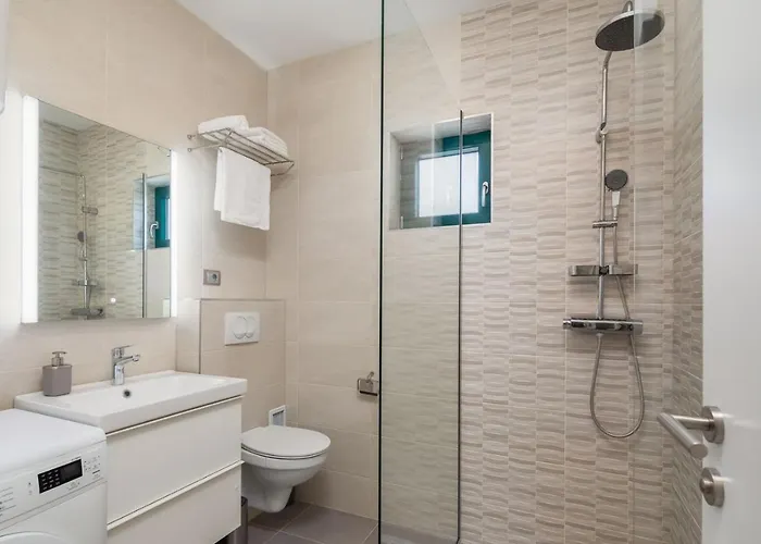 Tosic Estate - Villa, Vineyards And Winery * Razvode