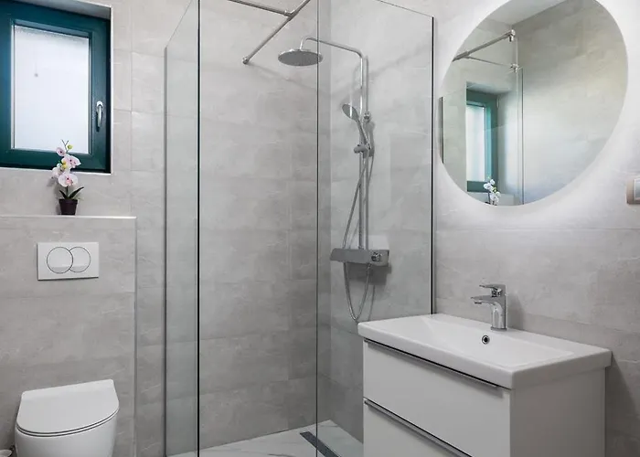 Tosic Estate - Villa, Vineyards And Winery Razvode