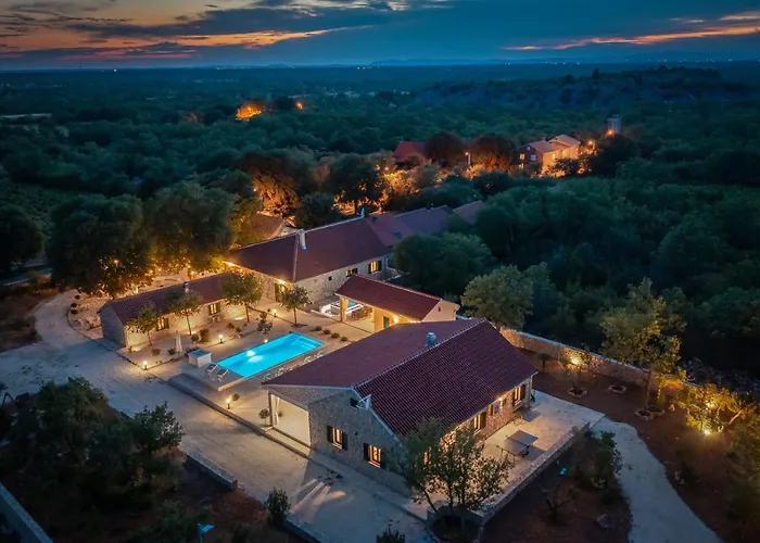 ヴィラ Tosic Estate - Villa, Vineyards And Winery