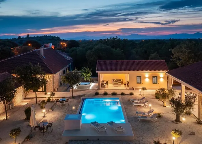 Tosic Estate - Villa, Vineyards And Winery * Razvode