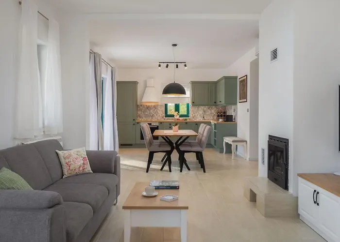 Tosic Estate - Villa, Vineyards And Winery