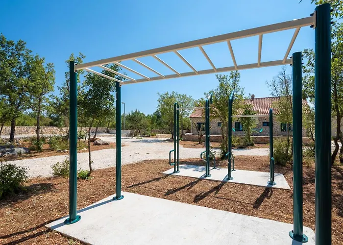 ヴィラ Tosic Estate - Villa, Vineyards And Winery Razvode